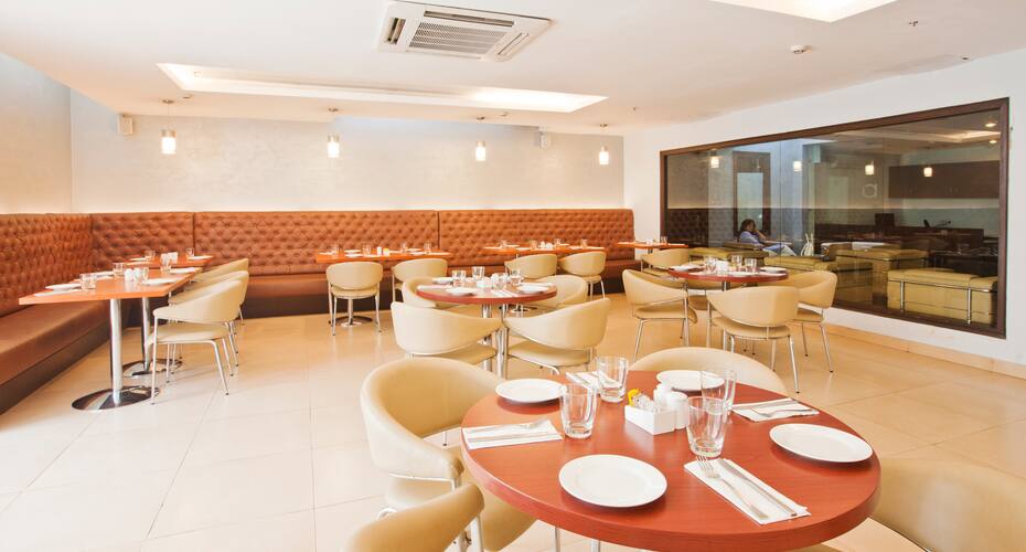 The Avenue by Seasons Hotel, Hansi 3
